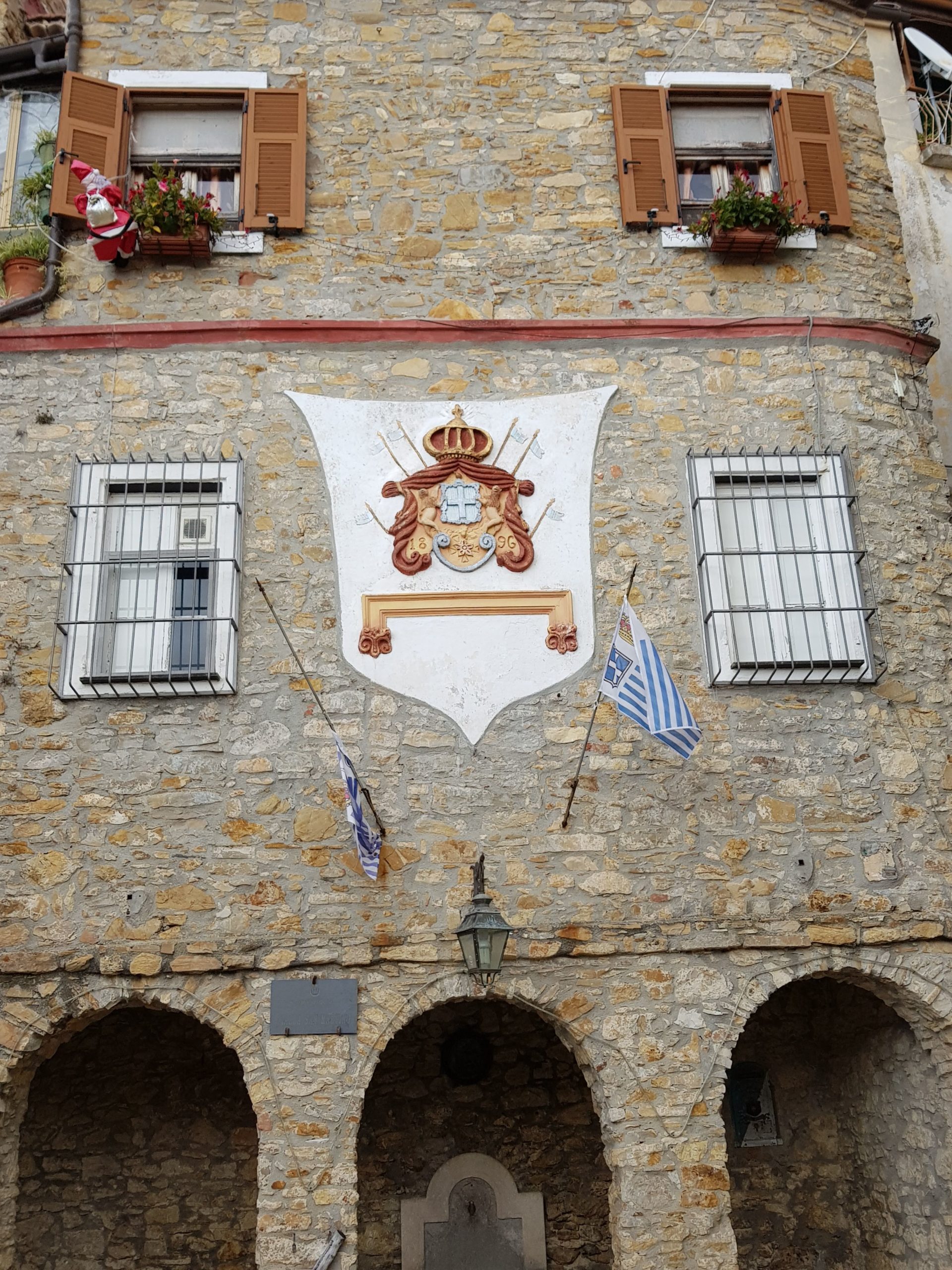 QUATTRO STATI IN MENO DI 12 ORE – Un viaggio nel tempo osservando il Mediterraneo · 7