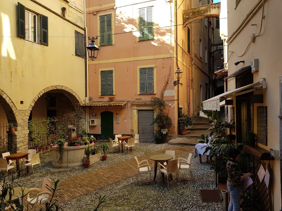 ITALY GOURMET EXPERIENCE – Una gustosa sinfonia di sapori: lo street food ligure incontra le migliori specialità regionali italiane · 6