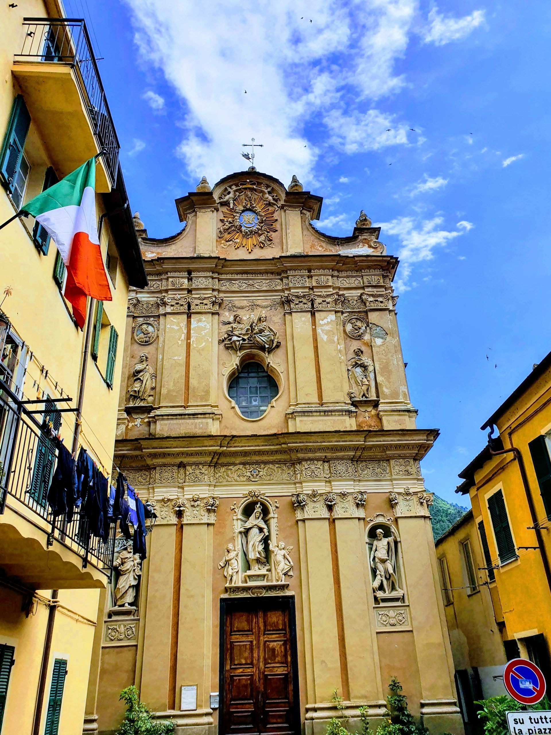 BADALUCCO & MONTALTO – Due splendidi borghi medievali pieni di vita, in cui vivono ancora le tradizioni … · 4