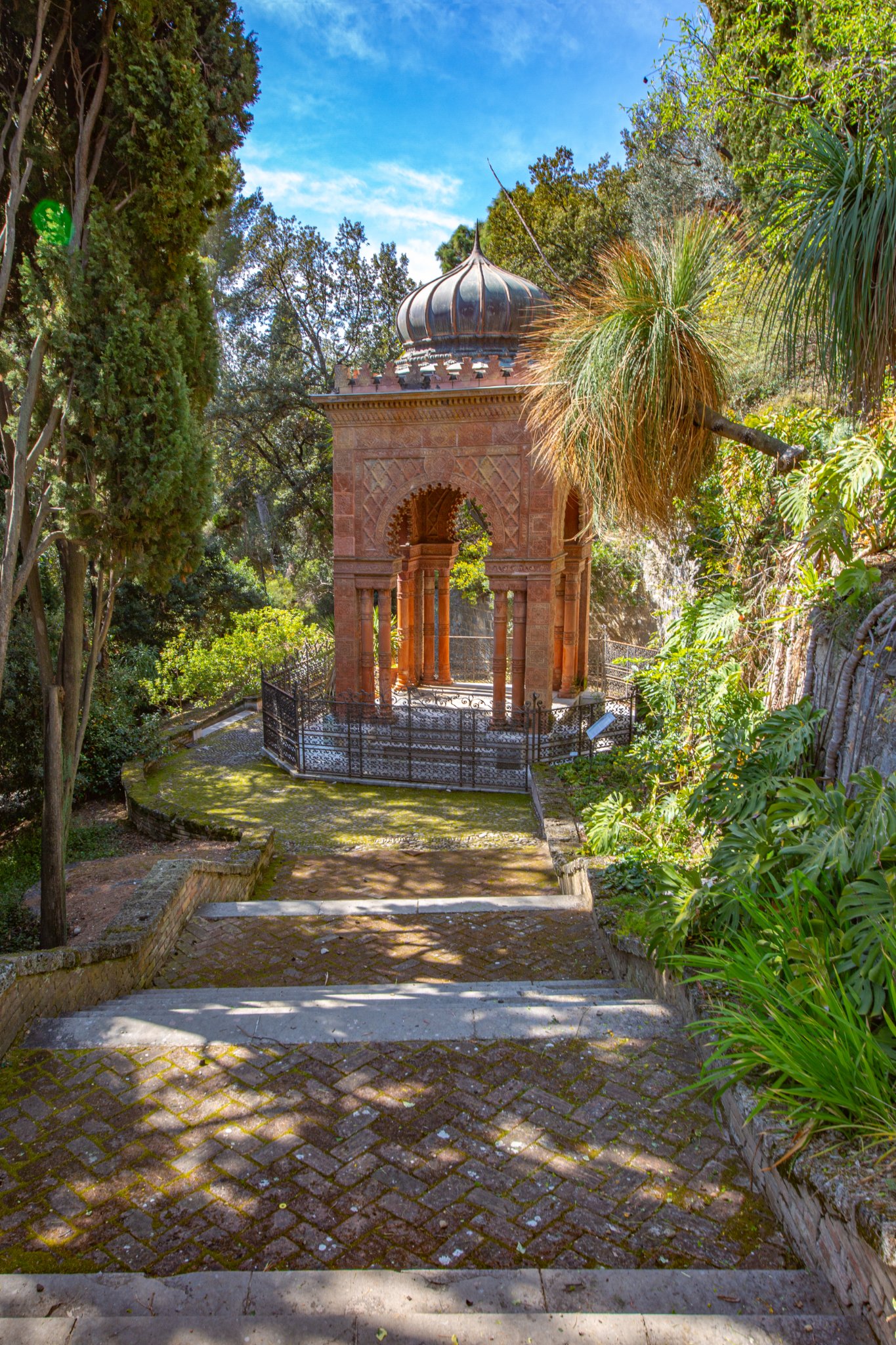 I GIARDINI BOTANICI HANBURY E BORDIGHERA – Un trionfo di Natura e bellezza · 1