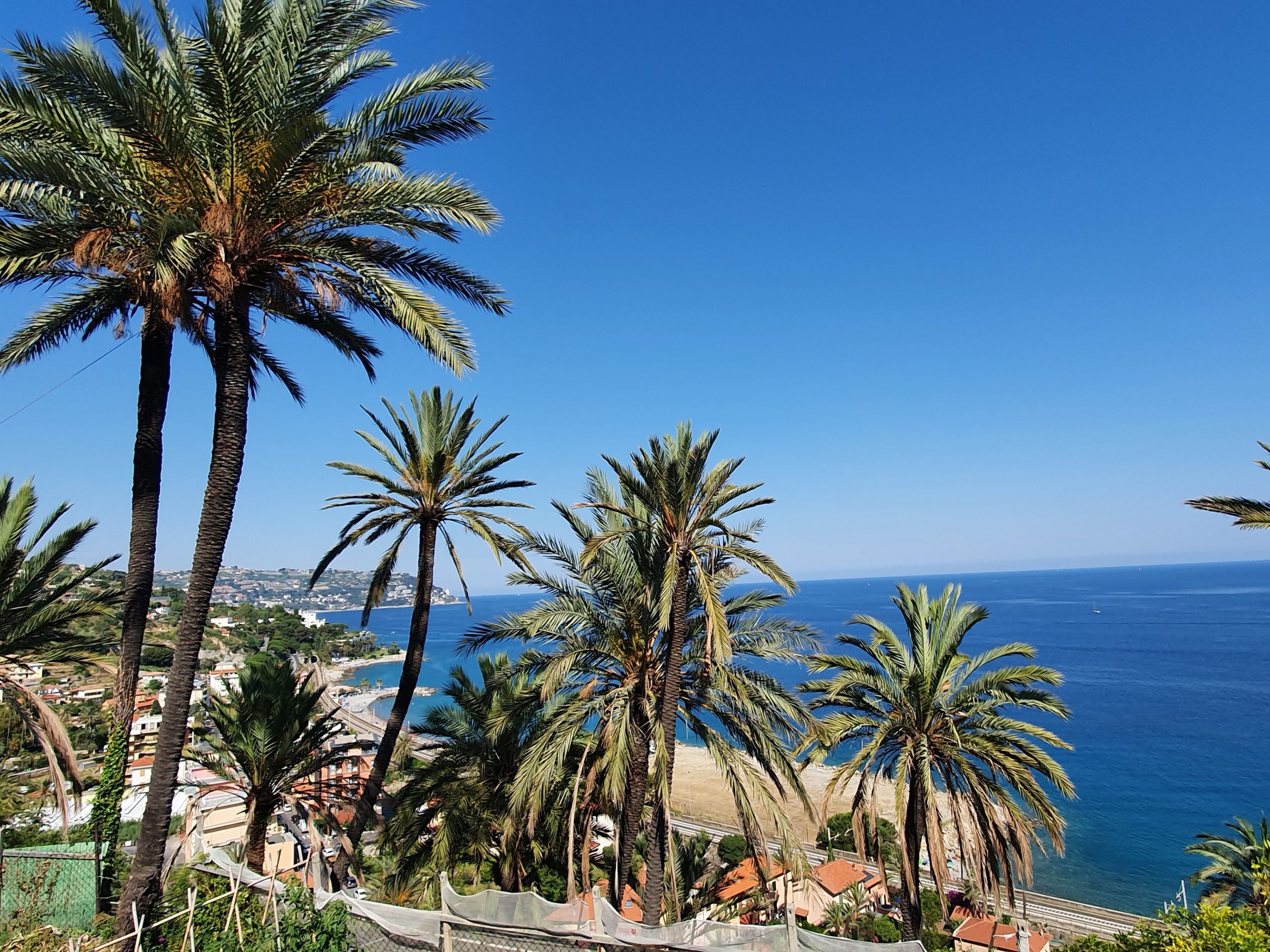 BORDIGHERA – L’eleganza del Liberty ed il borgo antico. · 6