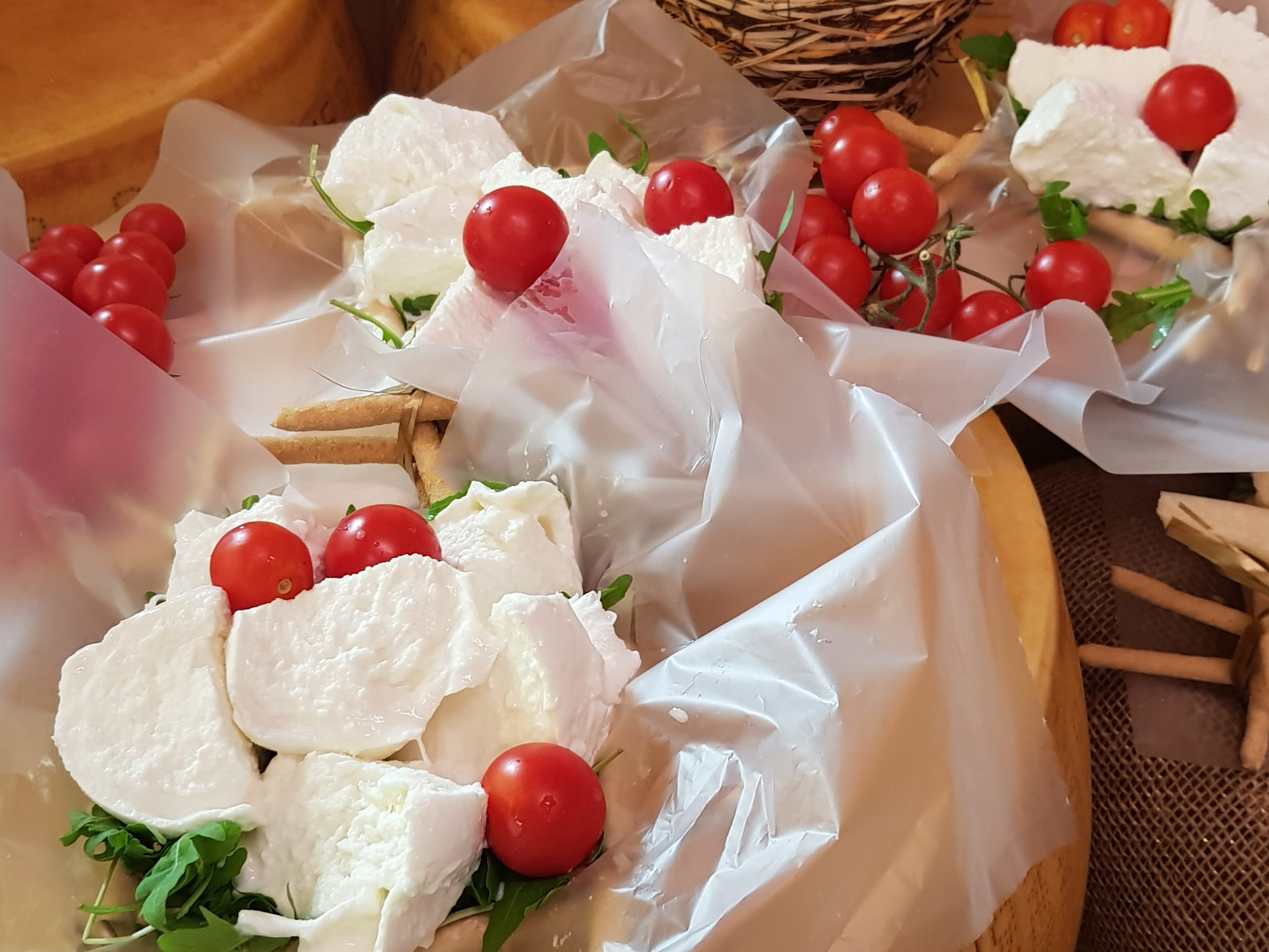 ITALY GOURMET EXPERIENCE – Una gustosa sinfonia di sapori: lo street food ligure incontra le migliori specialità regionali italiane · 7