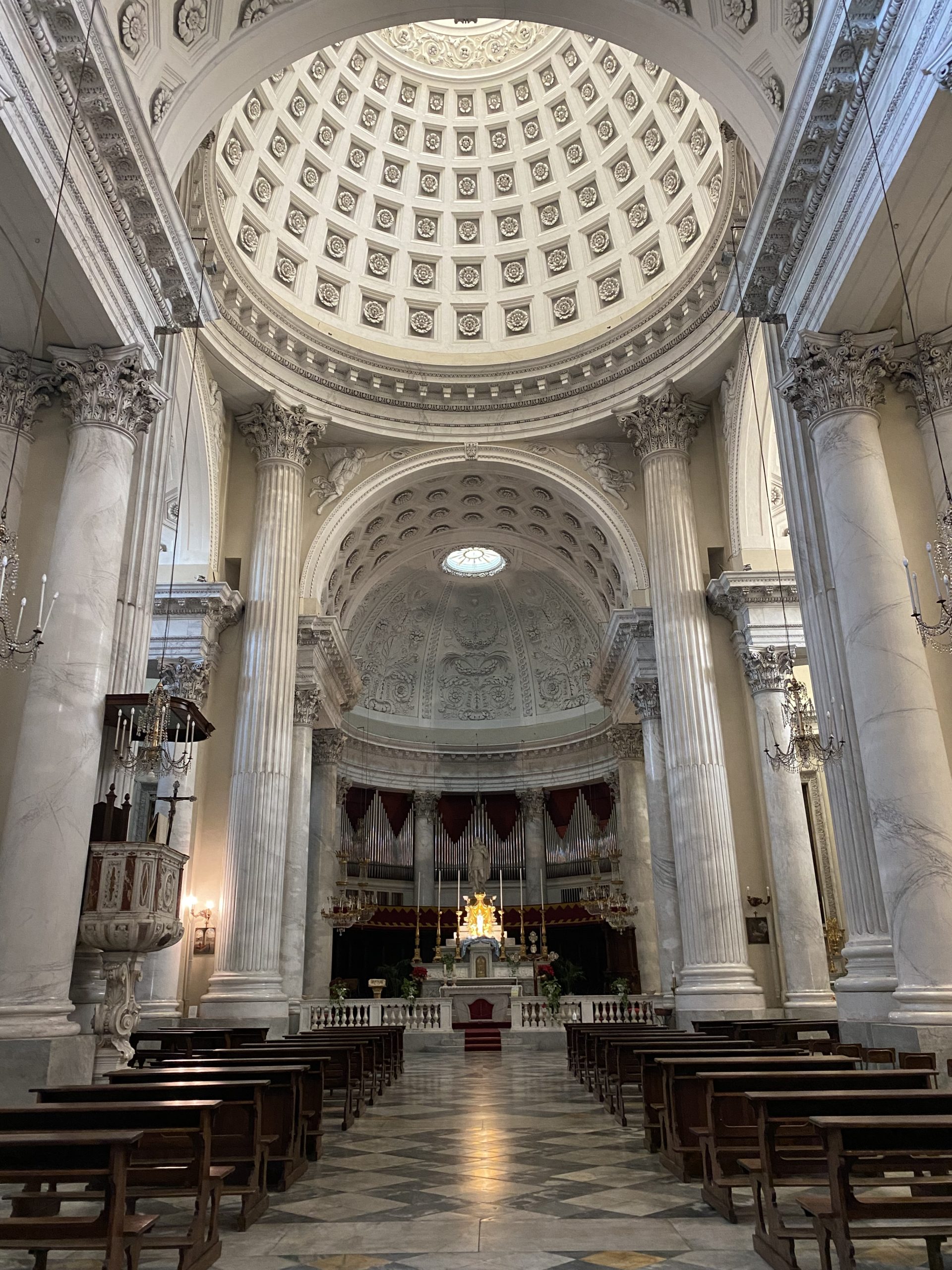 PORTO MAURIZIO & PARASIO – I colori e i profumi di un autentico borgo ligure · 11